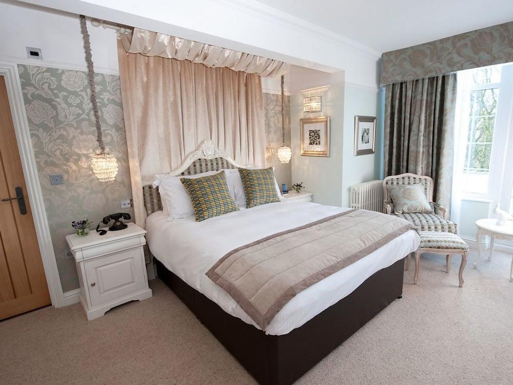 Wild Boar Estate Hotel Bowness-on-Windermere Eksteriør billede