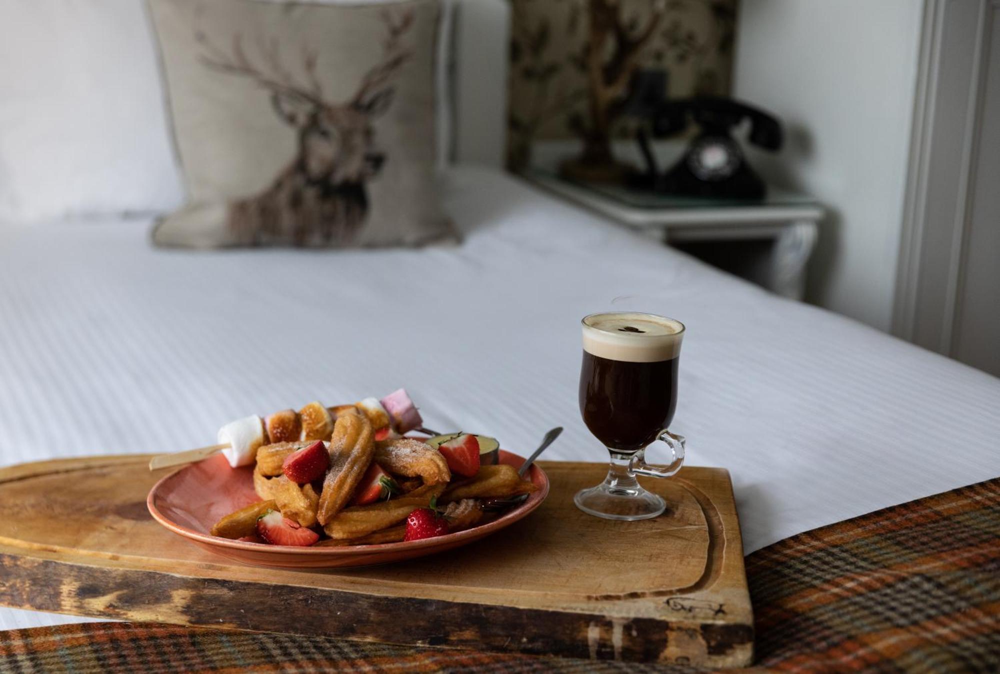 Wild Boar Estate Hotel Bowness-on-Windermere Eksteriør billede