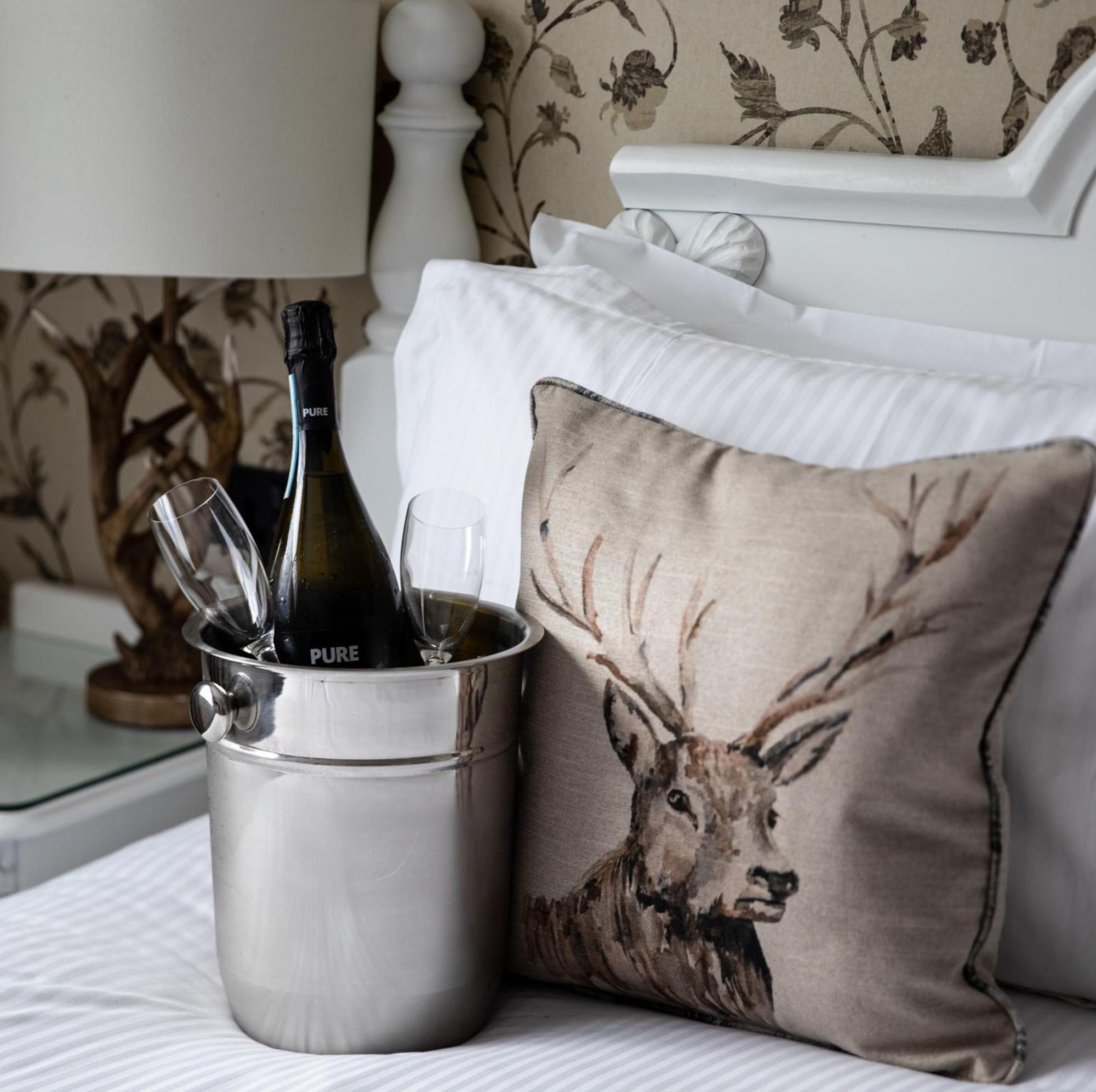 Wild Boar Estate Hotel Bowness-on-Windermere Eksteriør billede